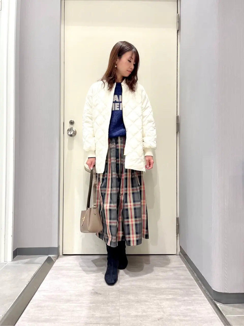 ANY 金井 コーディネート画像