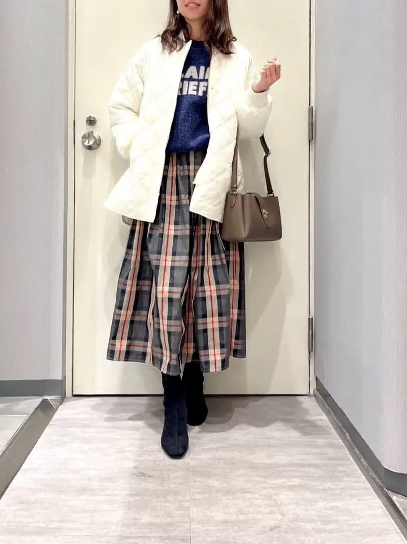 ANY 金井 コーディネート画像