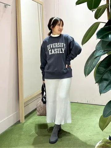 ANY フジコ コーディネート画像