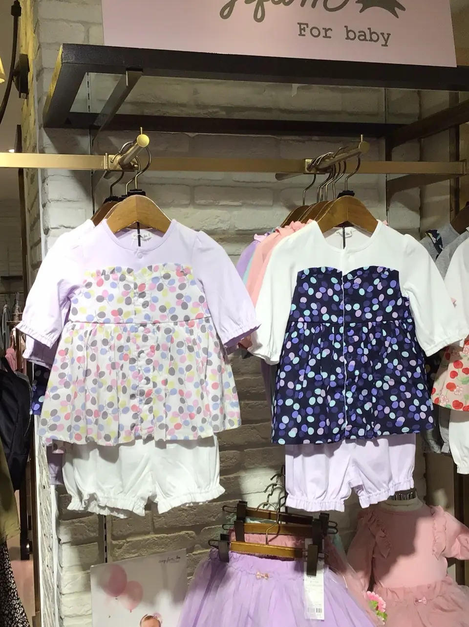 ANY 関 コーディネート画像