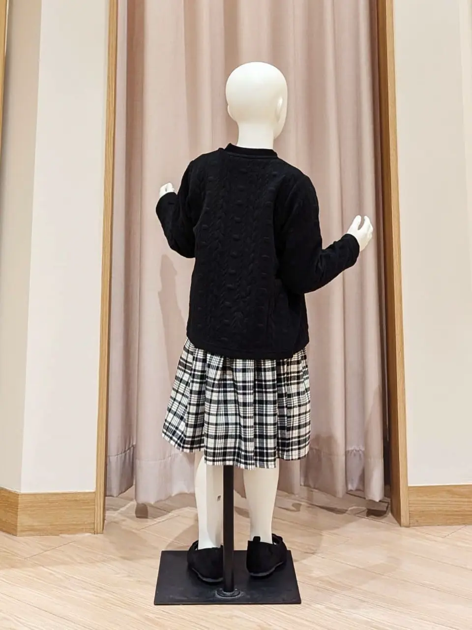 ANY 奥原 コーディネート画像