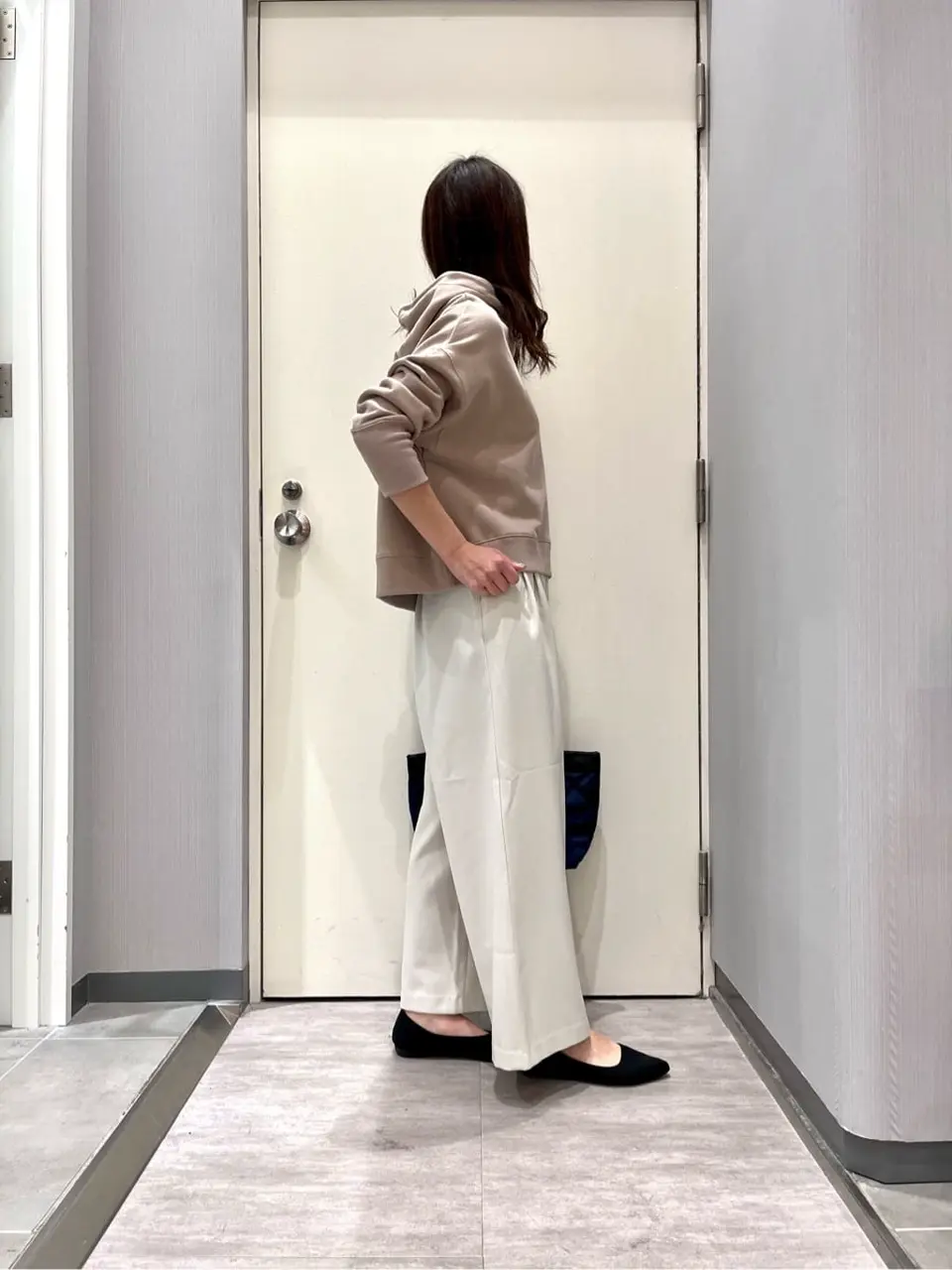 ANY 金井 コーディネート画像