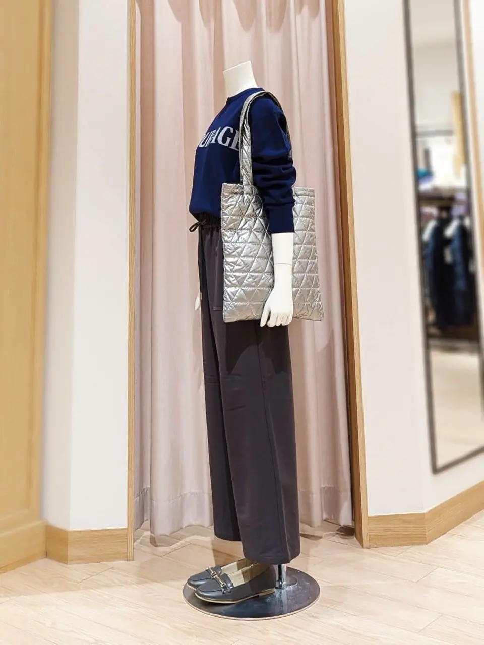 ANY 岩田 コーディネート画像