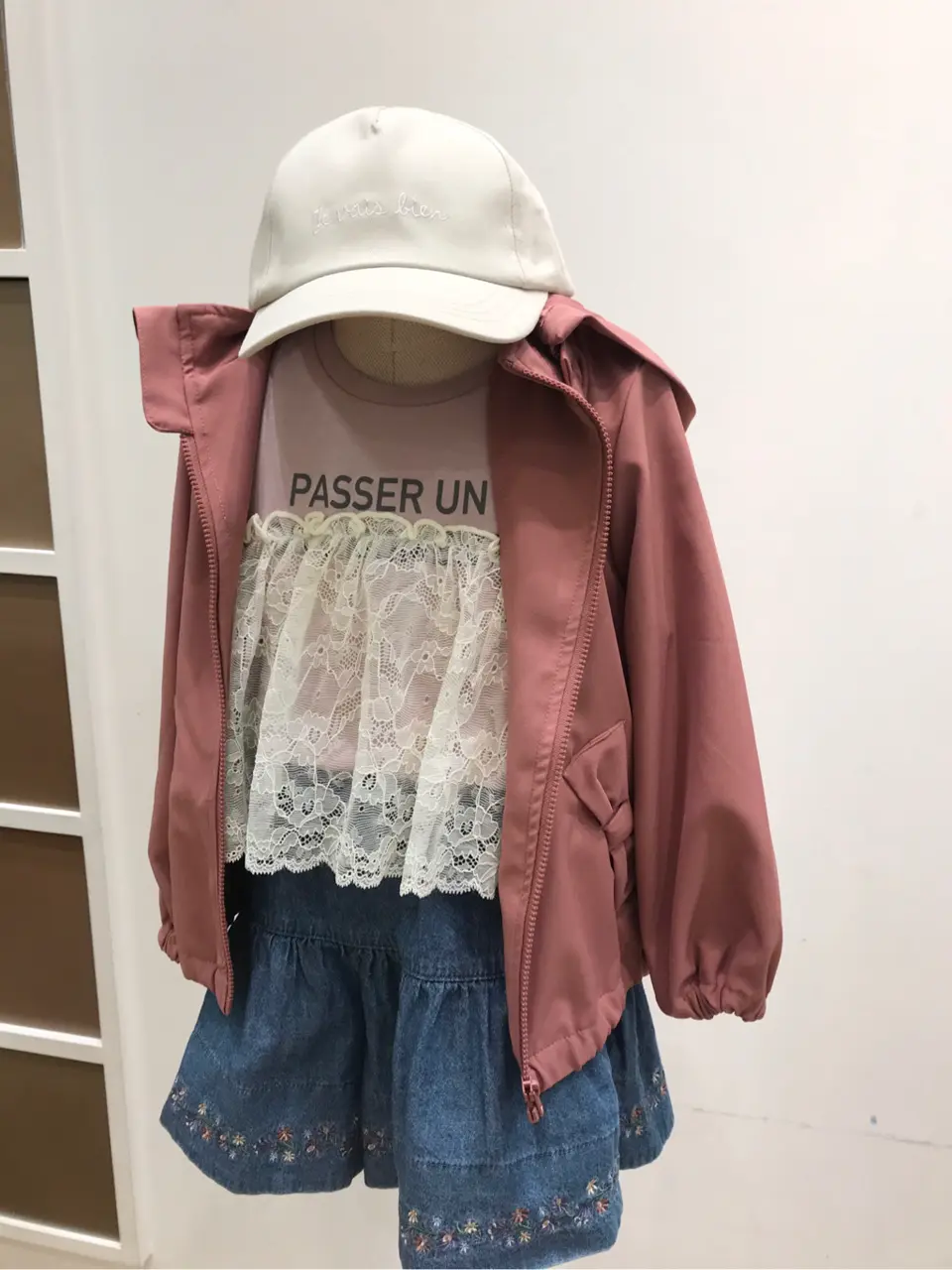 ANY 山口 コーディネート画像