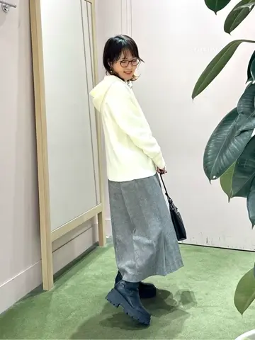 ANY フジコ コーディネート画像