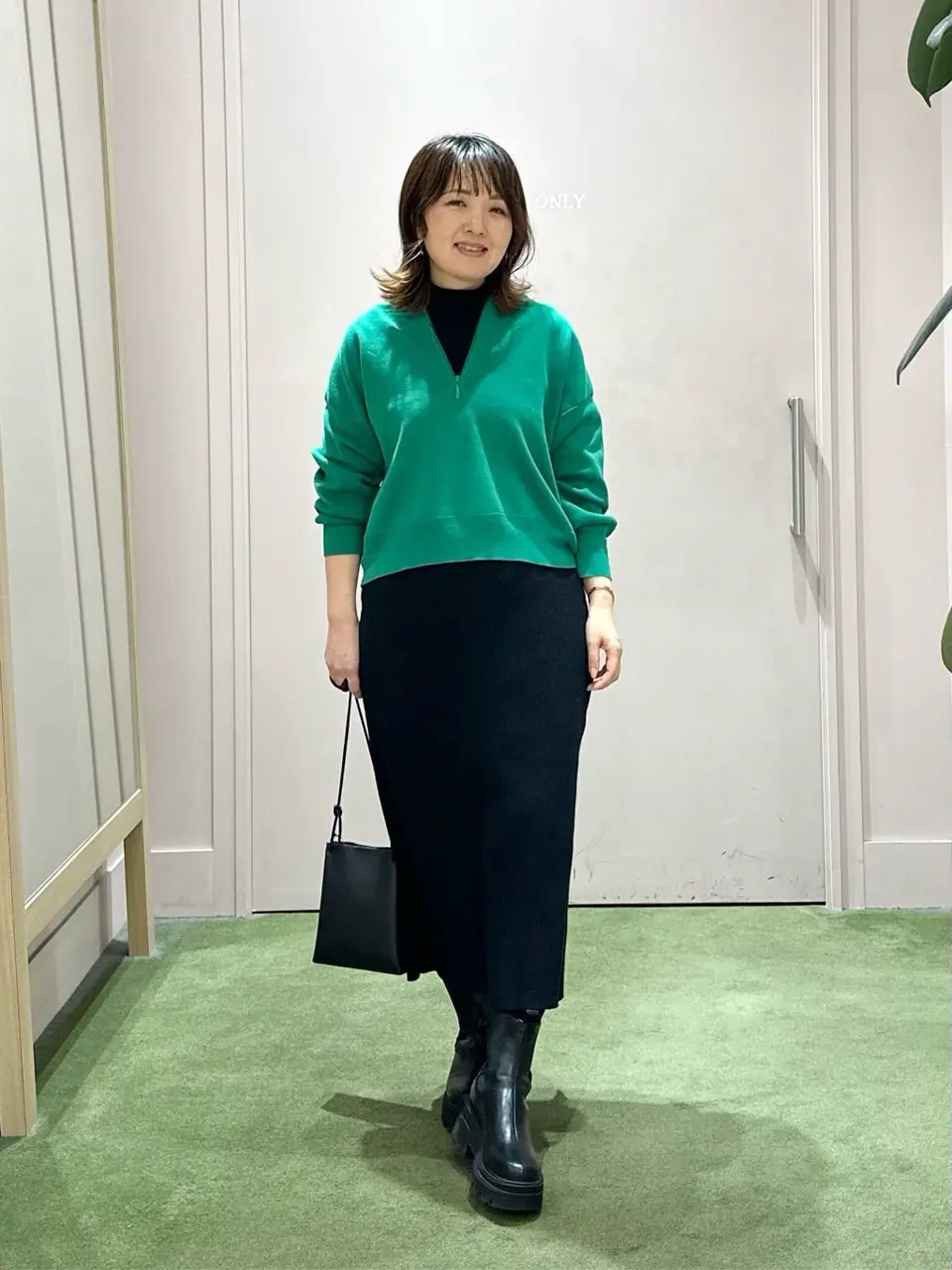 ANY フジコ コーディネート画像