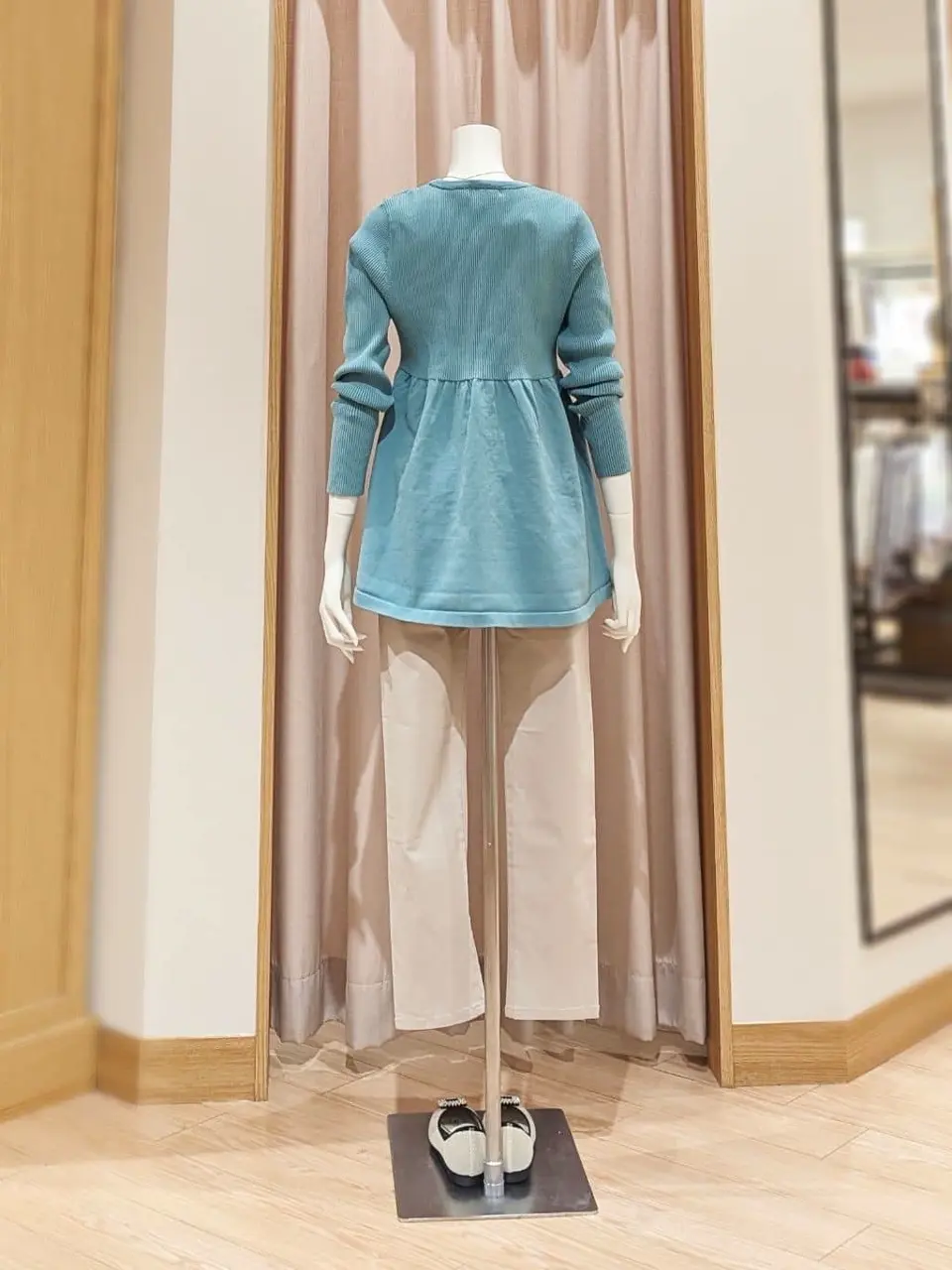 ANY 岩田 コーディネート画像