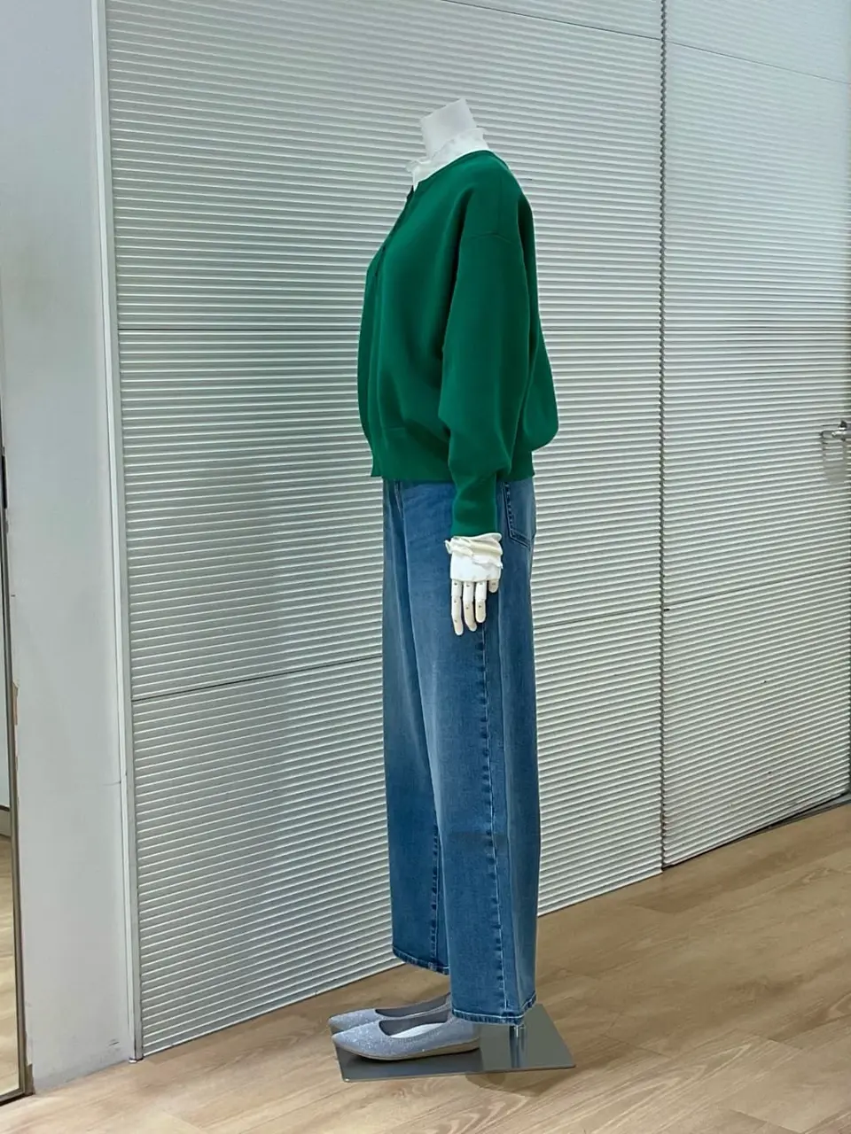 ANY こばやし コーディネート画像