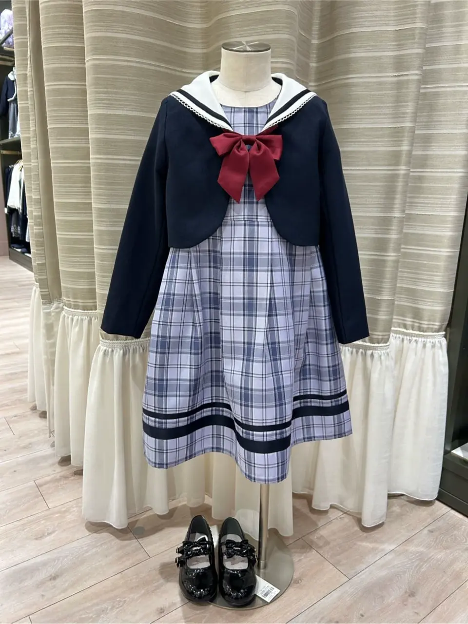 ANY 岡田 コーディネート画像