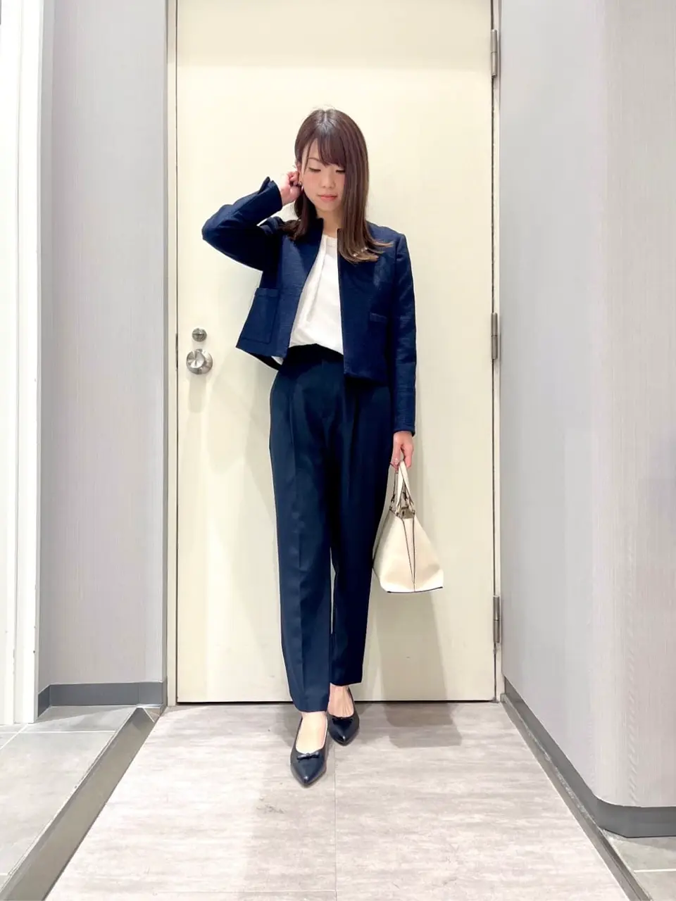 ANY 金井 コーディネート画像