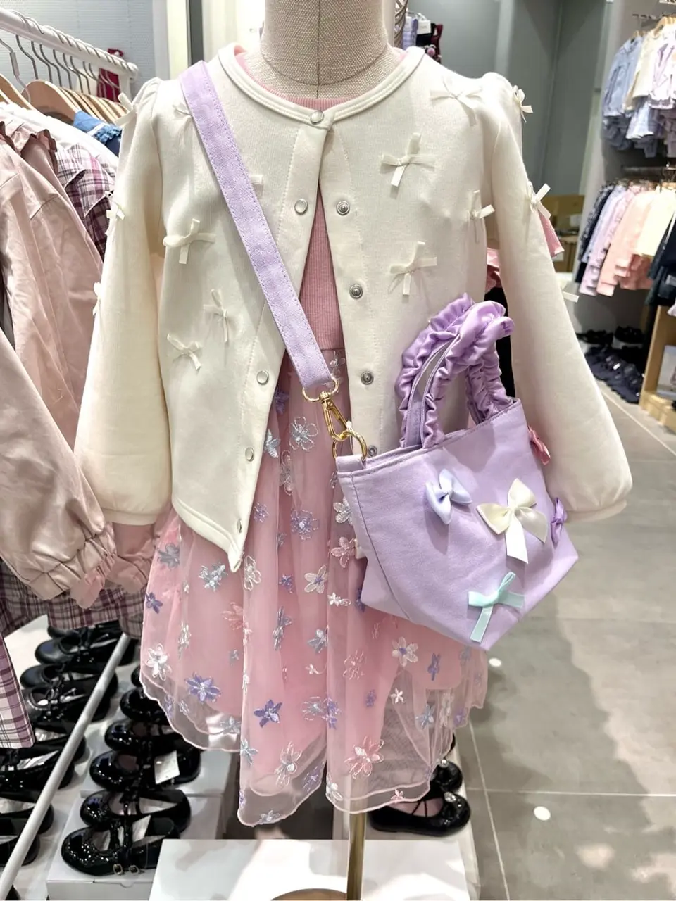 ANY 金井 コーディネート画像