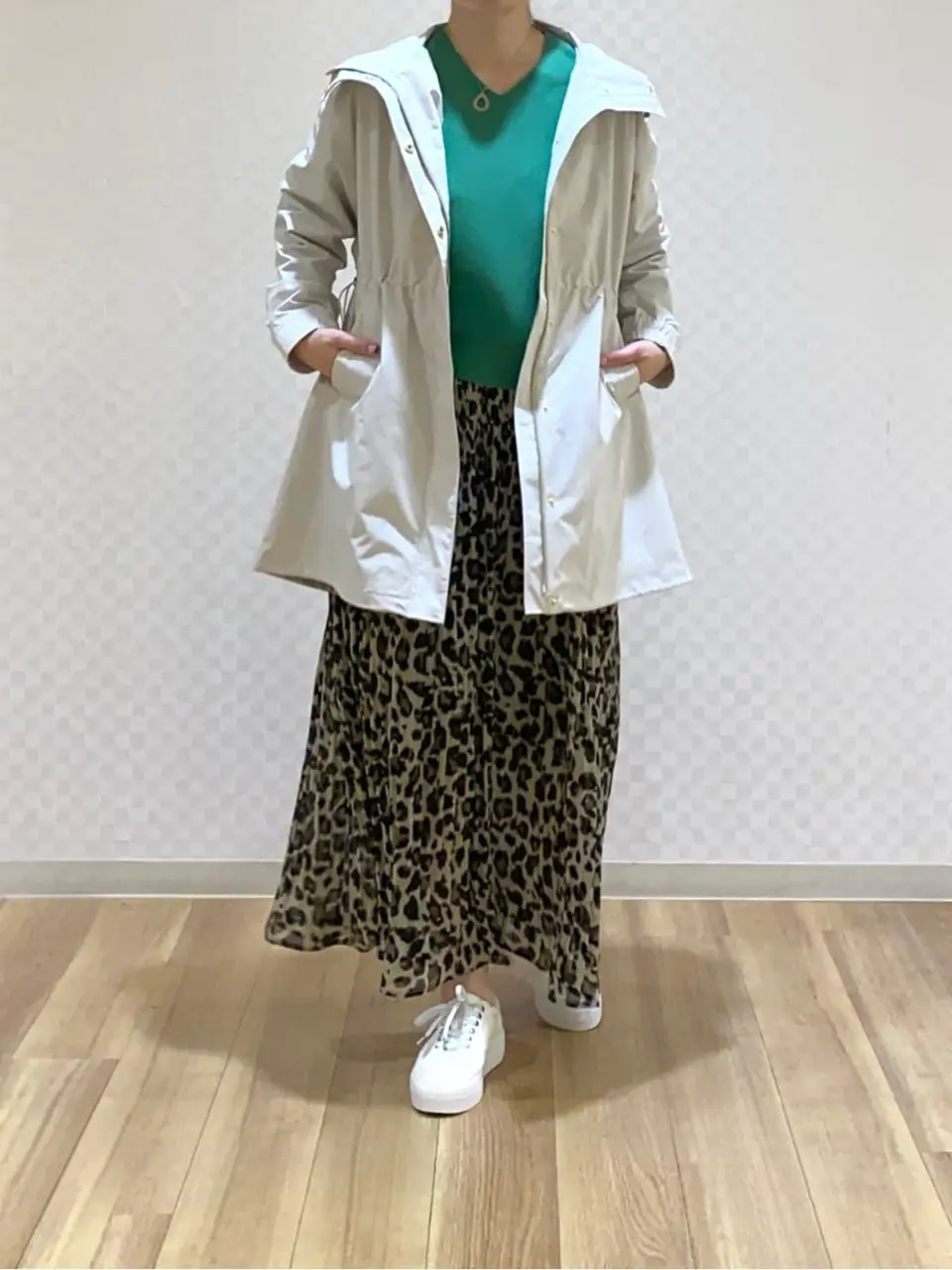 ANY F...JK.M コーディネート画像