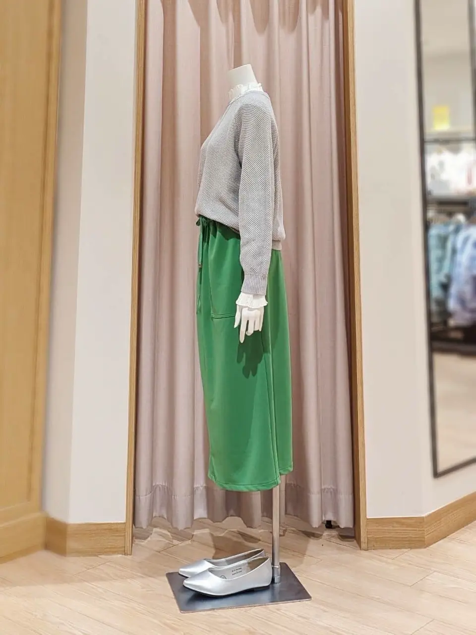 ANY 岩田 コーディネート画像