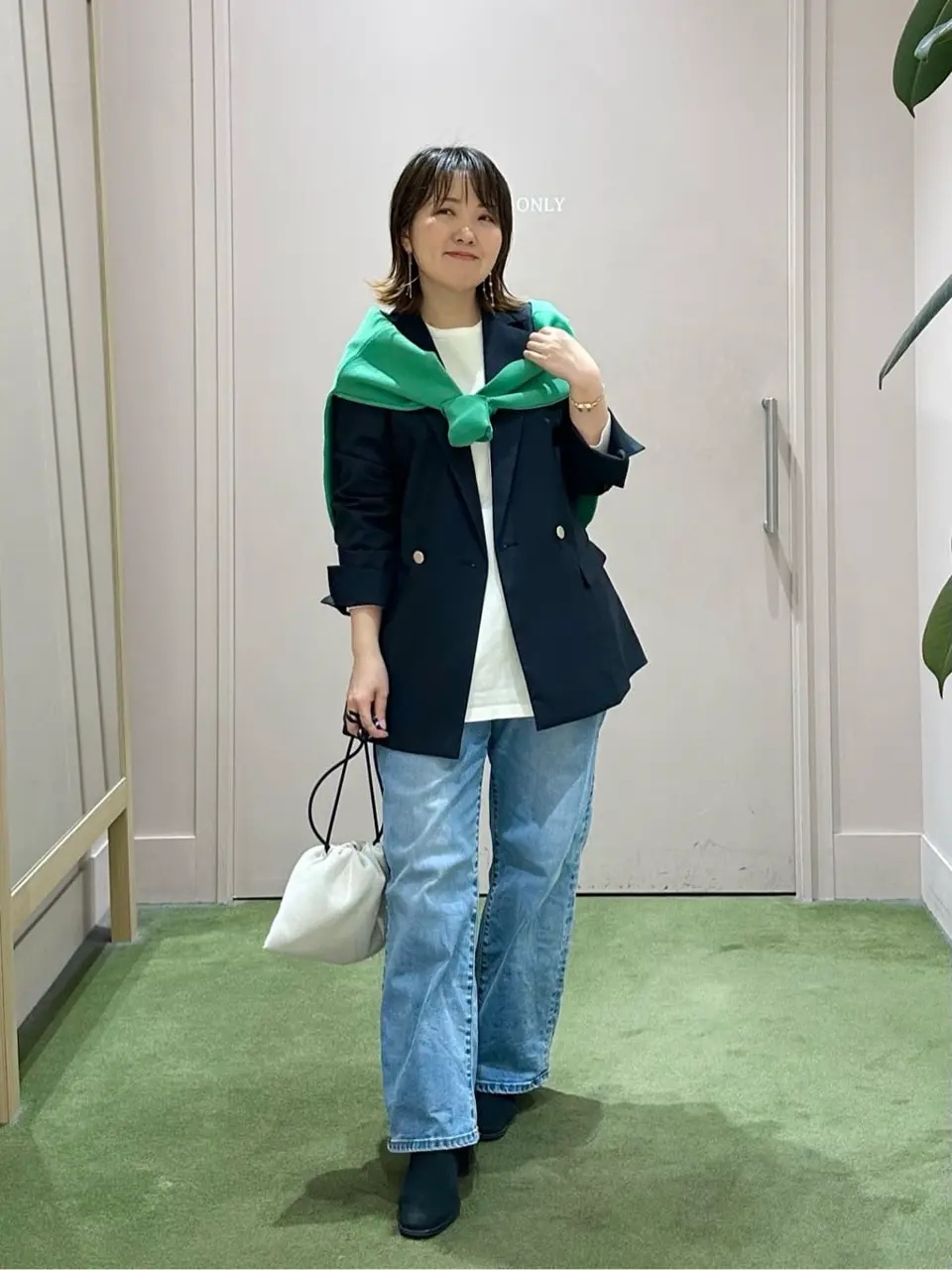 ANY フジコ コーディネート画像