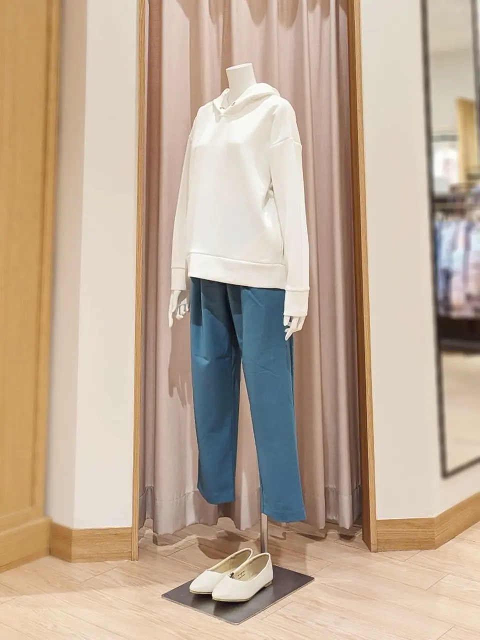 ANY 岩田 コーディネート画像