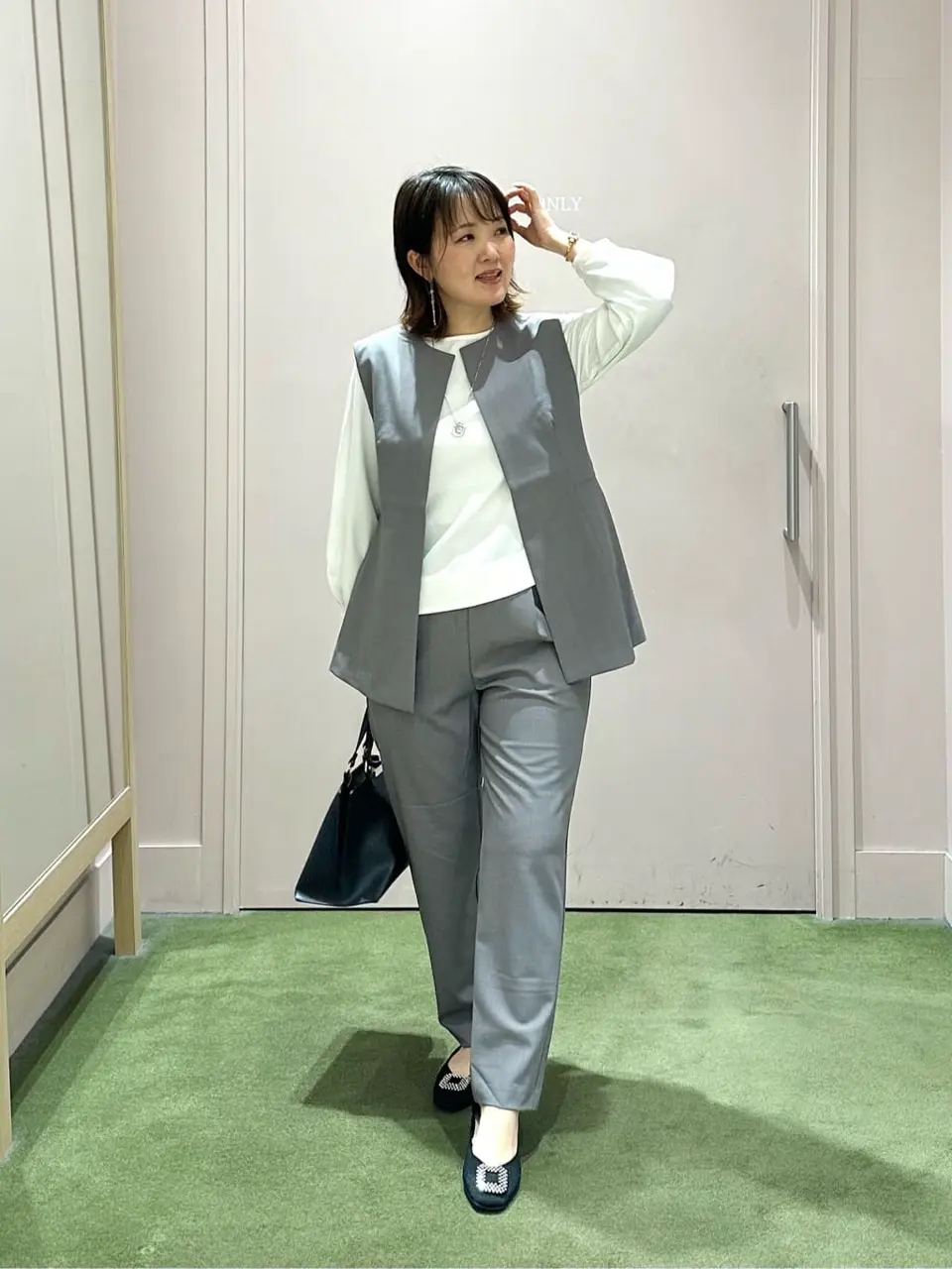 ANY フジコ コーディネート画像