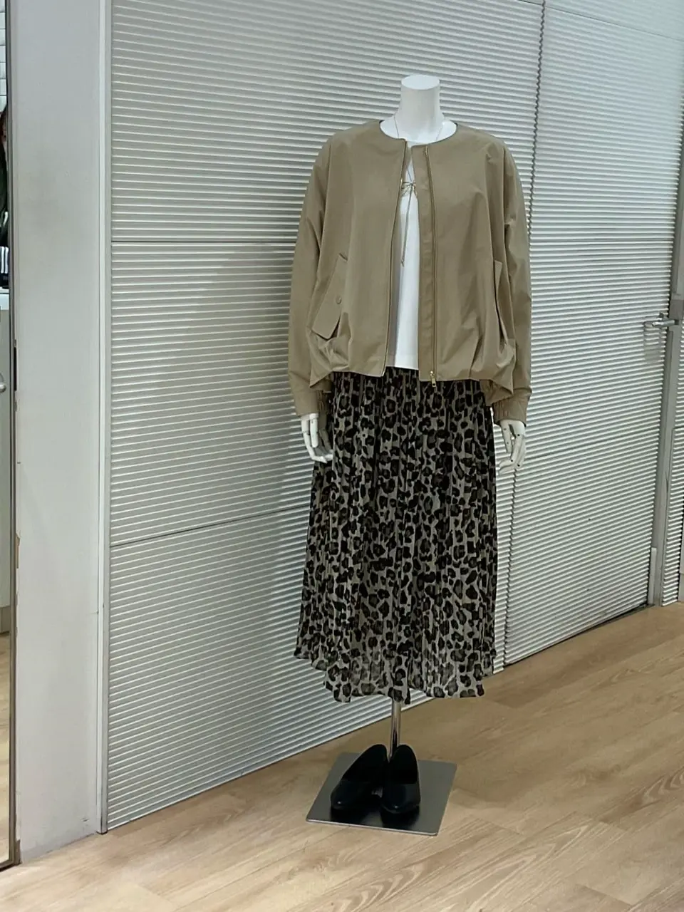 ANY こばやし コーディネート画像