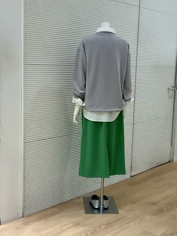 ANY こばやし コーディネート画像