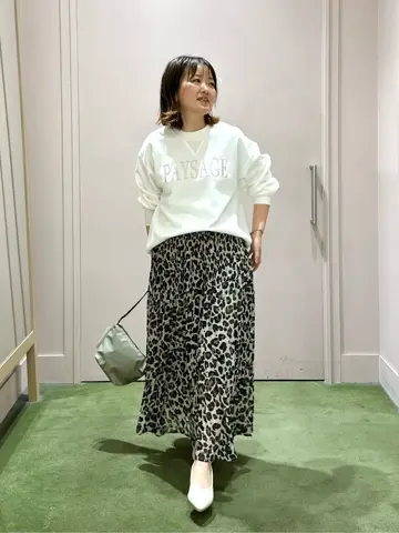 ANY フジコ コーディネート画像