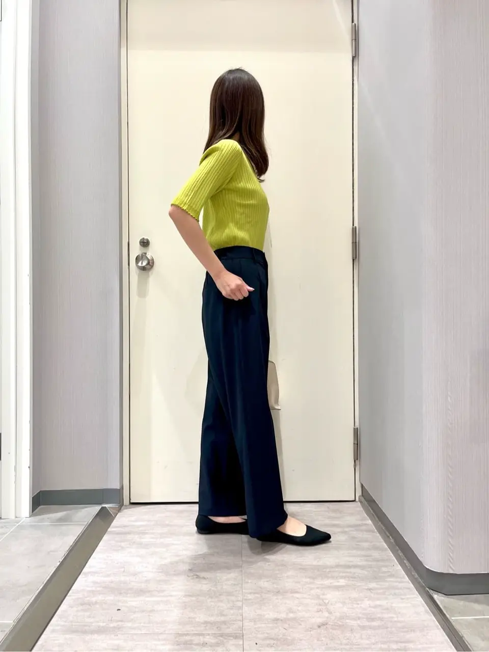 ANY 金井 コーディネート画像