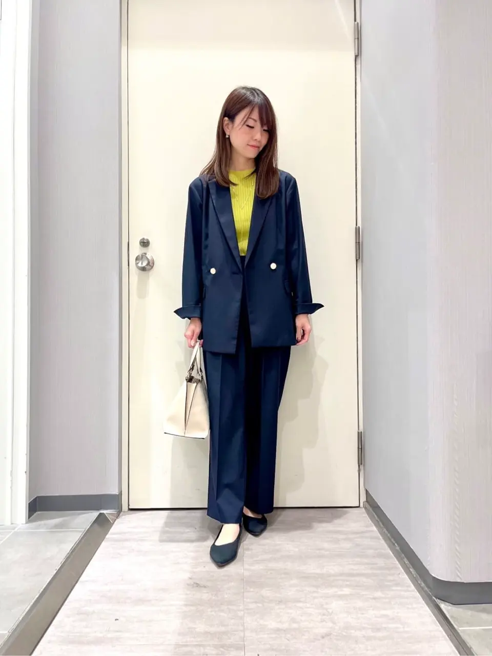 ANY 金井 コーディネート画像