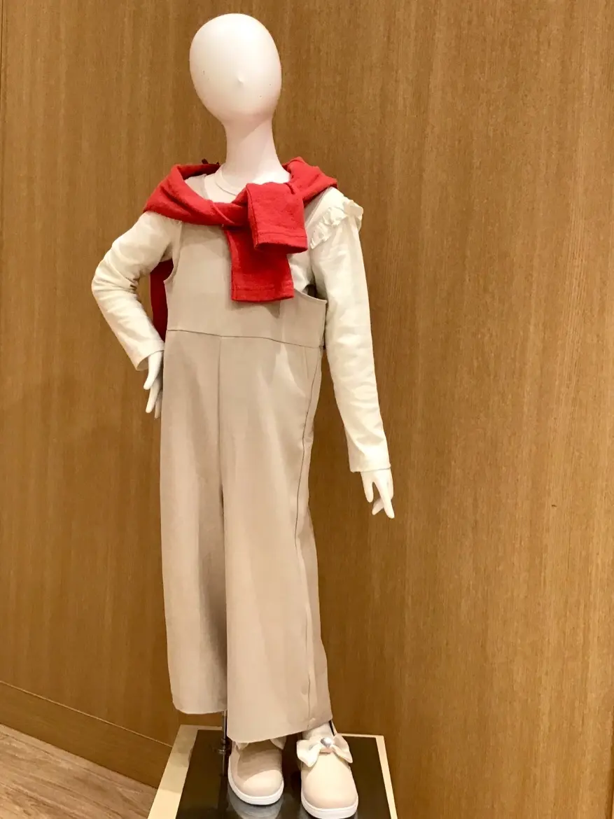  本吉 コーディネート画像