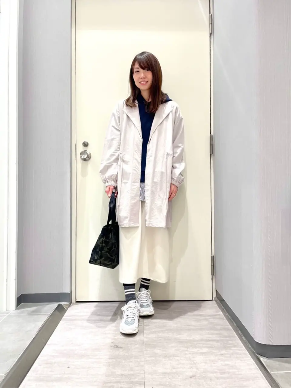 ANY 金井 コーディネート画像