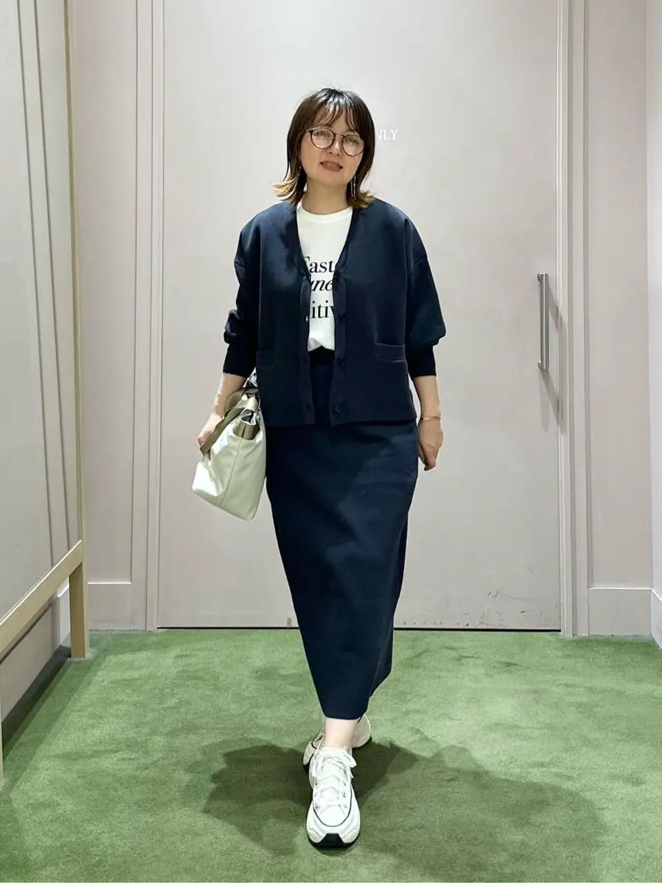 ANY フジコ コーディネート画像