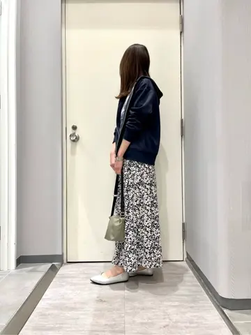 ANY 金井 コーディネート画像