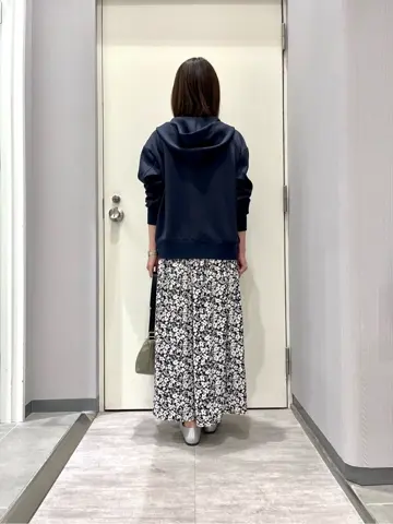 ANY 金井 コーディネート画像