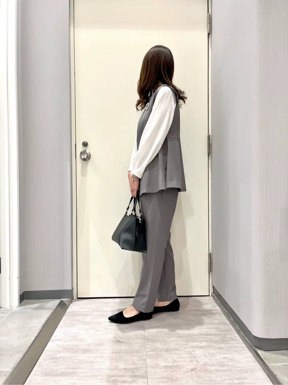 ANY 金井 コーディネート画像