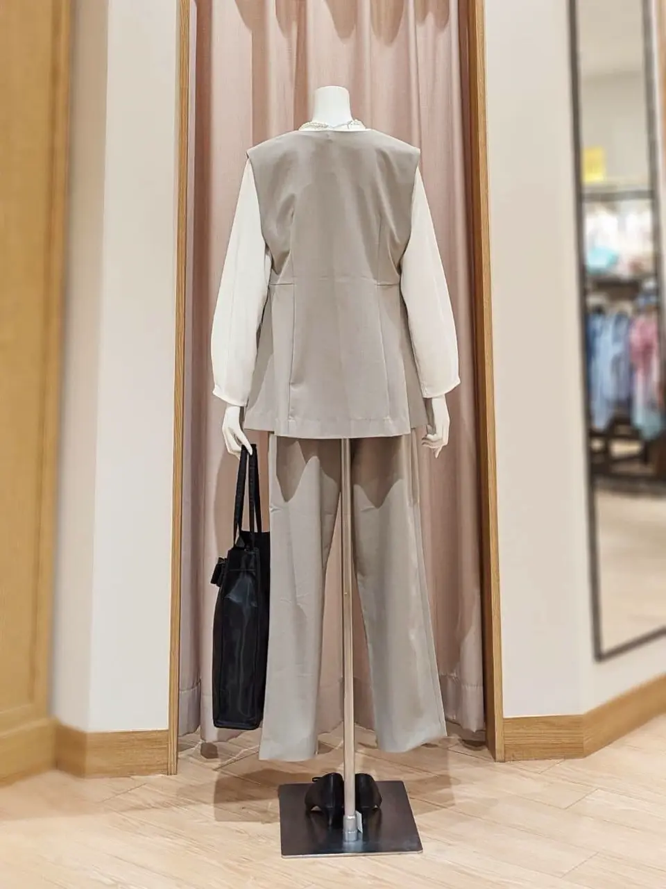 ANY 岩田 コーディネート画像