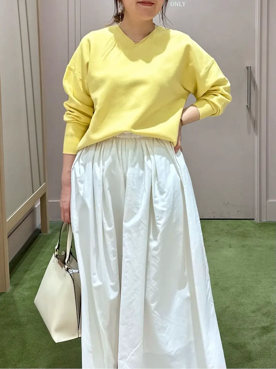 ANY フジコ コーディネート画像