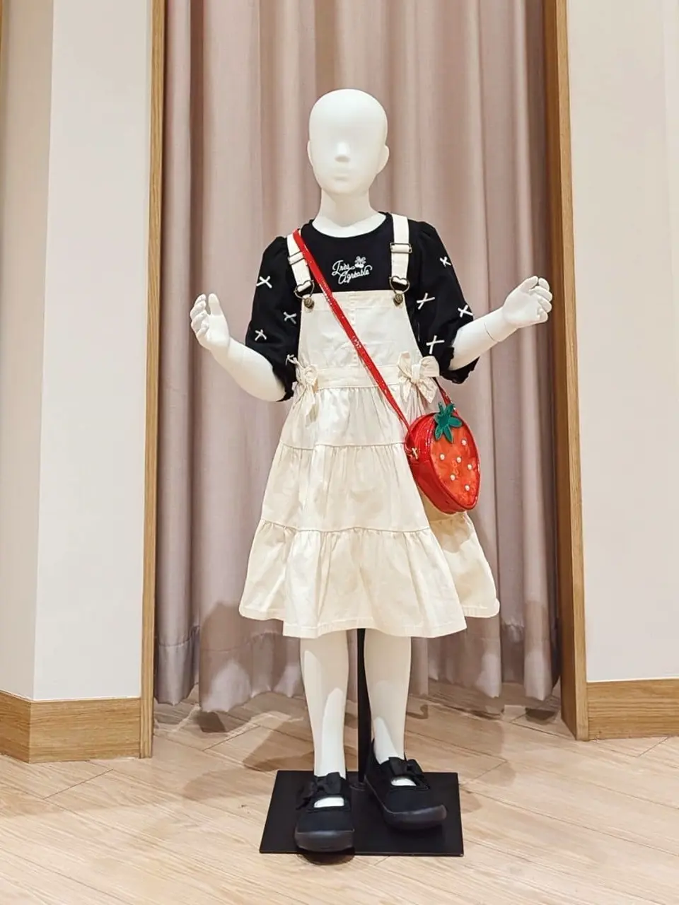 ANY 奥原 コーディネート画像