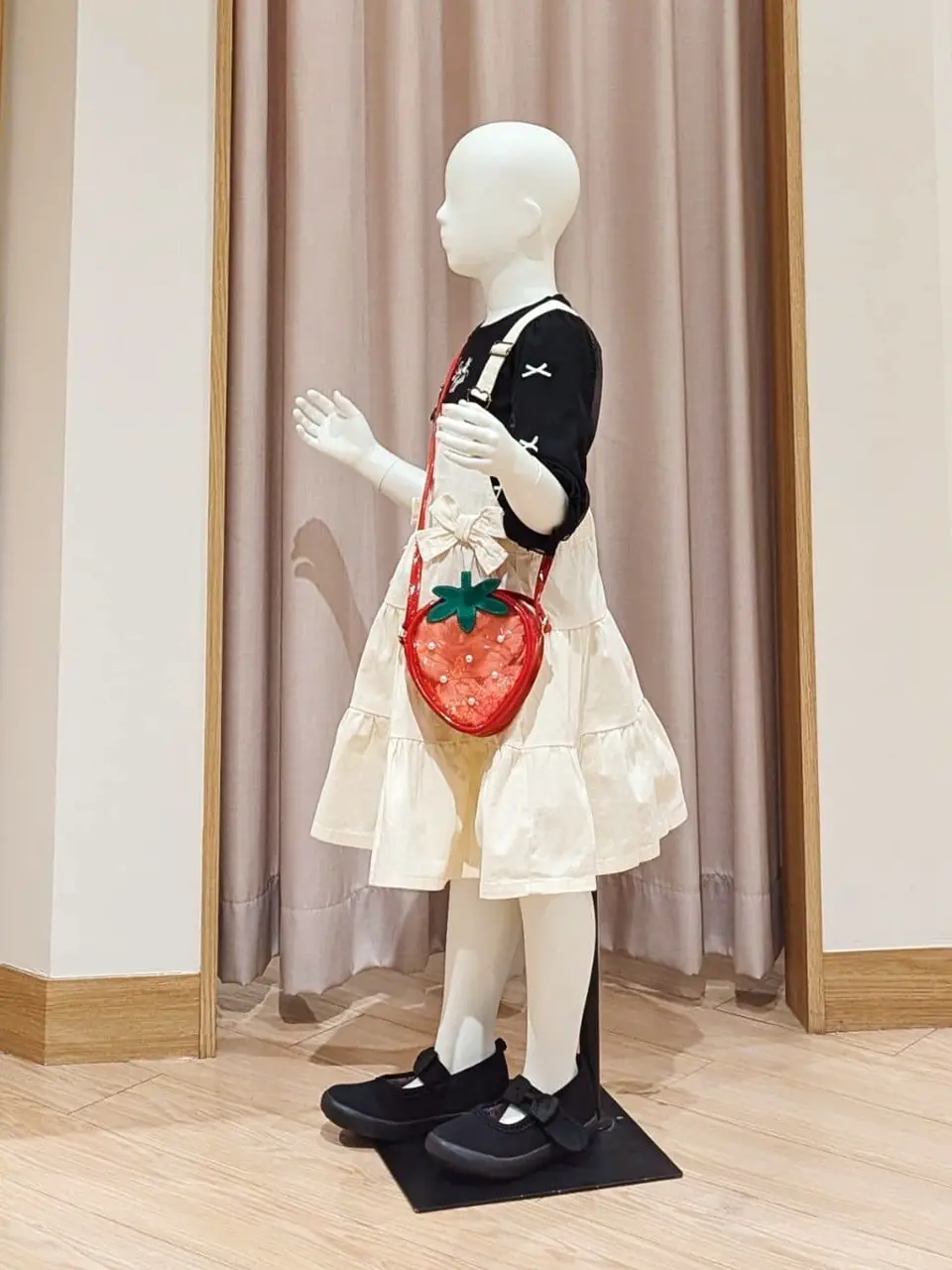 ANY 奥原 コーディネート画像