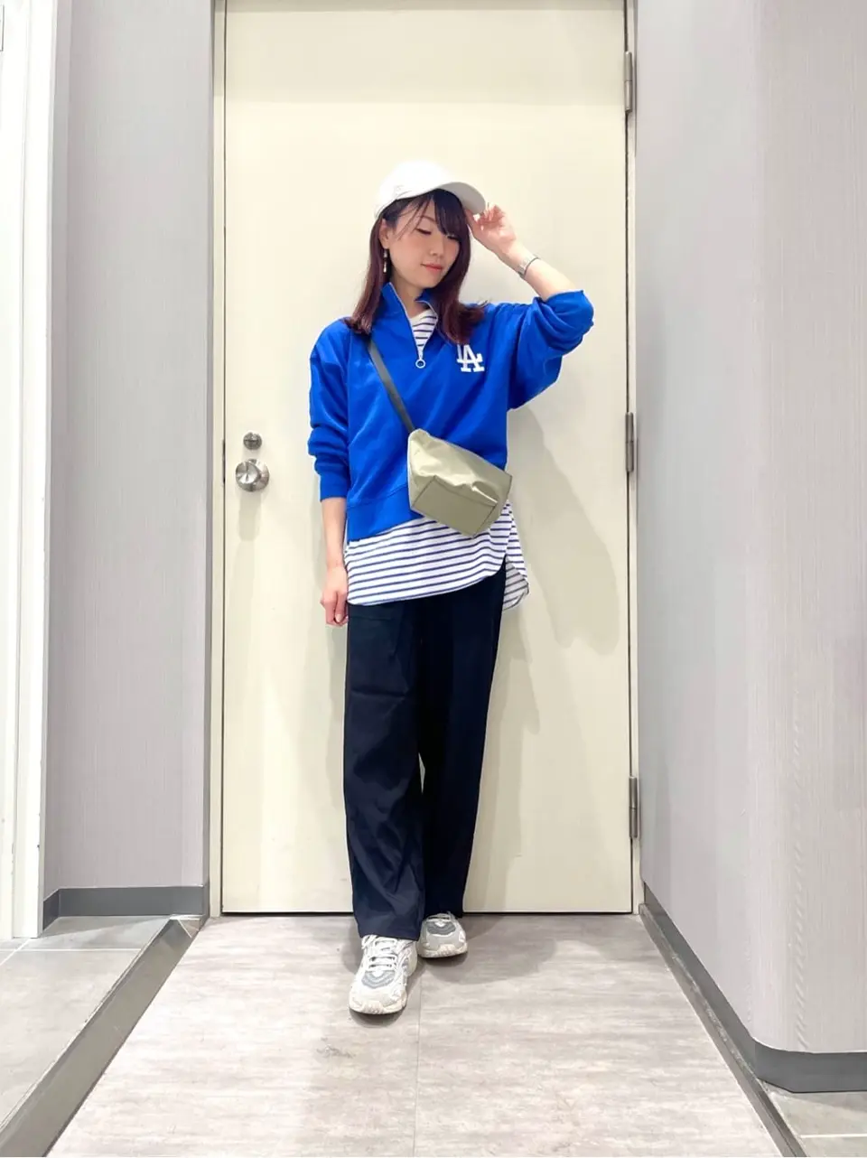 ANY 金井 コーディネート画像