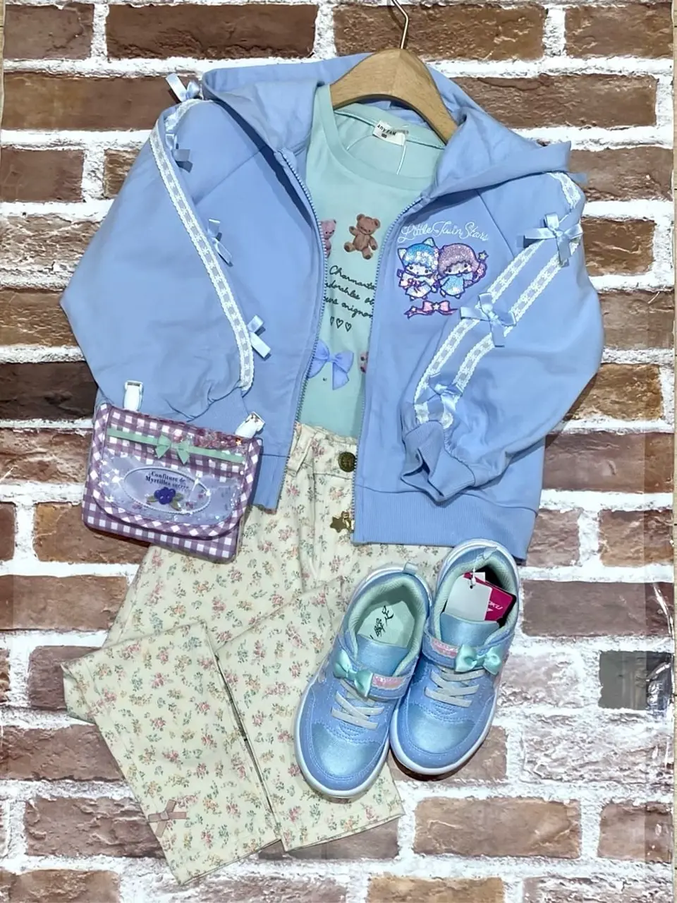 ANY スタッフ コーディネート画像