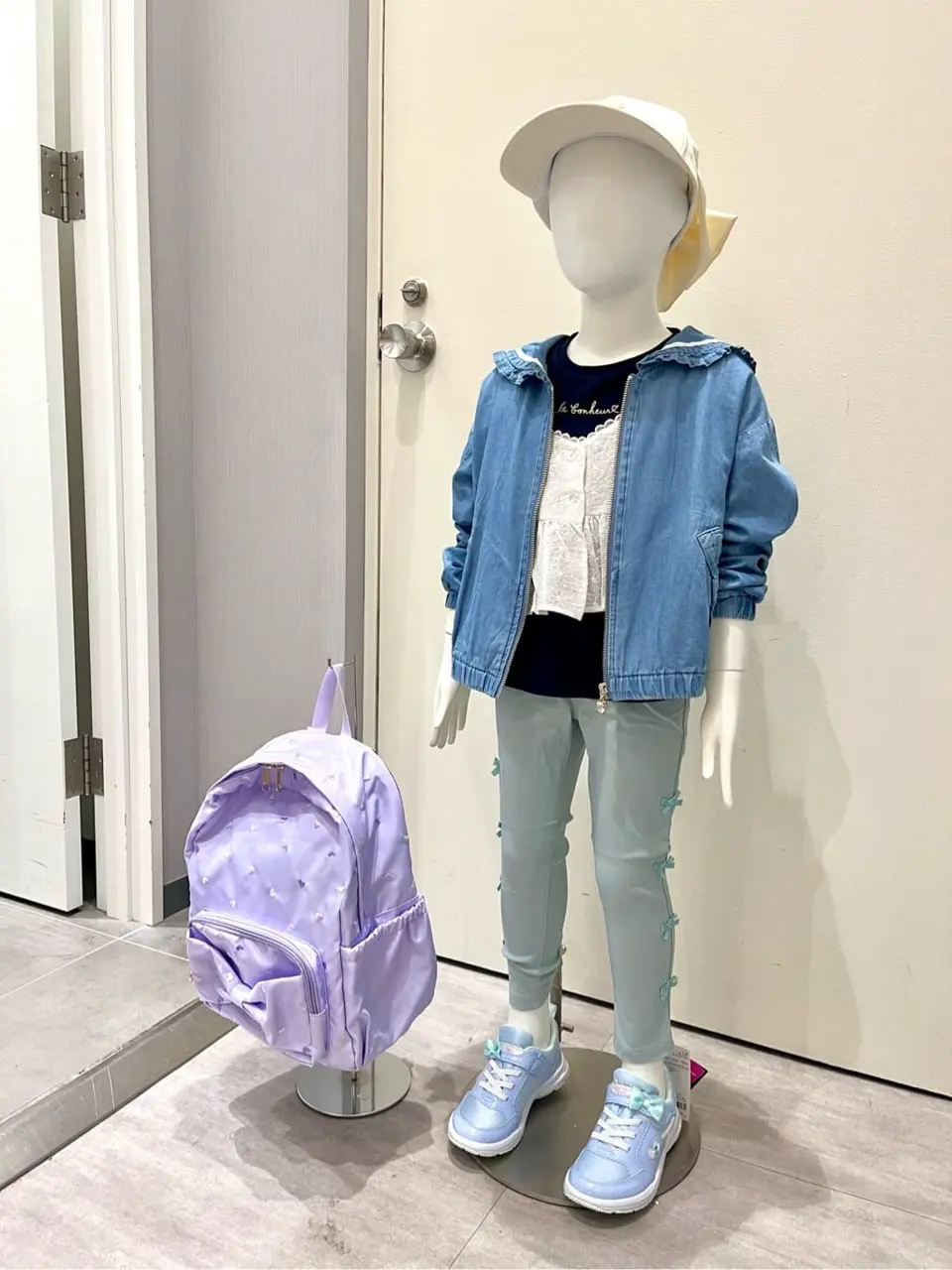 ANY 金井 コーディネート画像