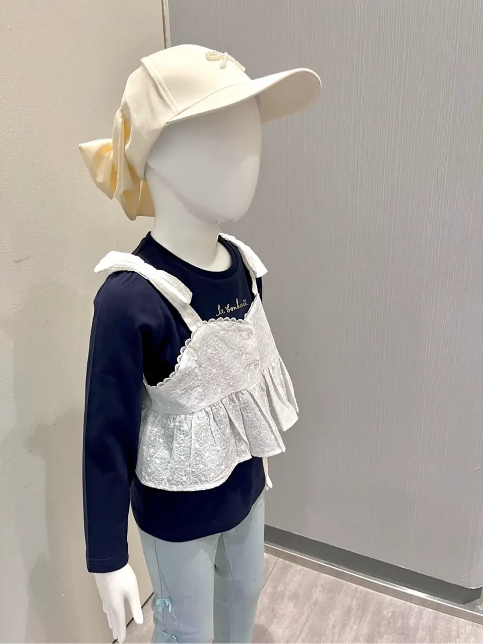 ANY 金井 コーディネート画像