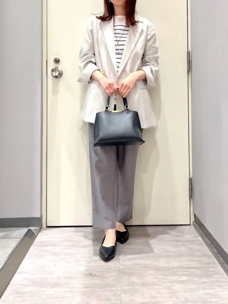 ANY 金井 コーディネート画像