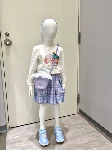 ANY 金井 コーディネート画像