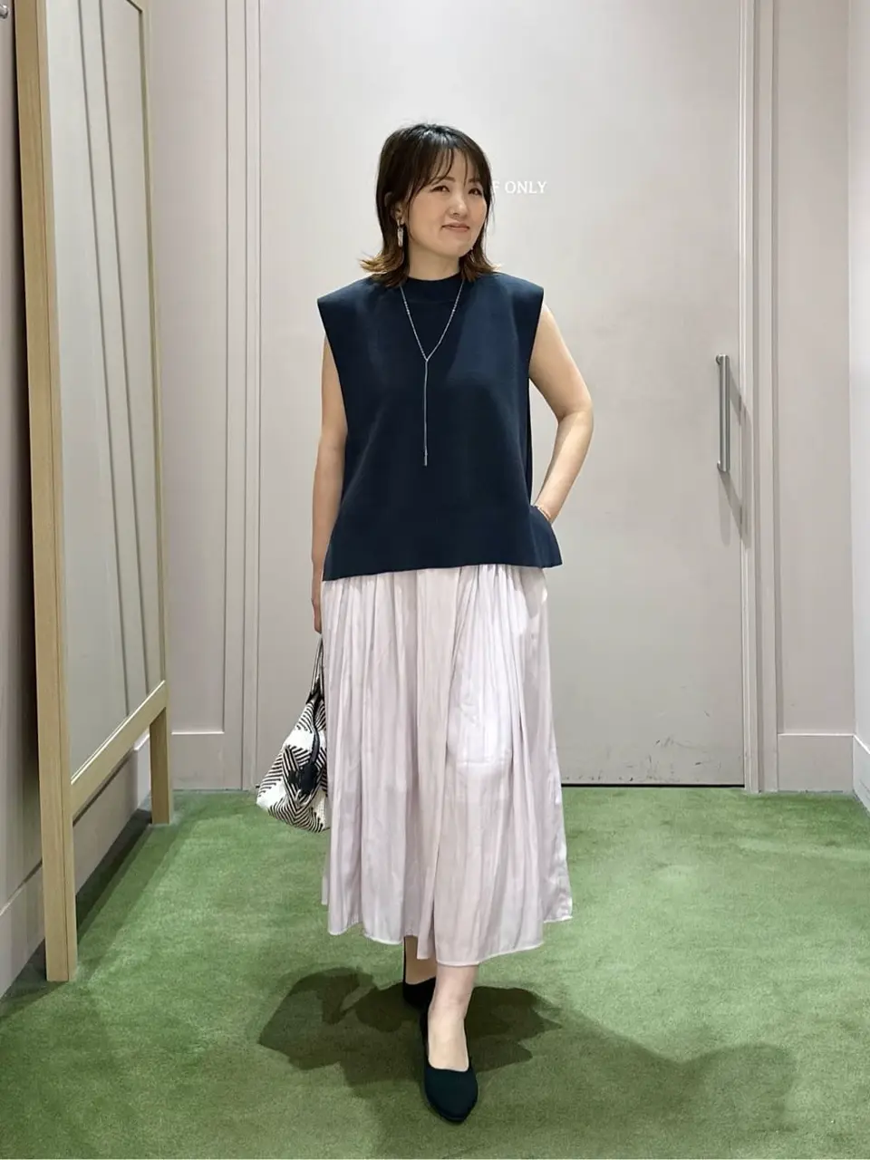 ANY フジコ コーディネート画像