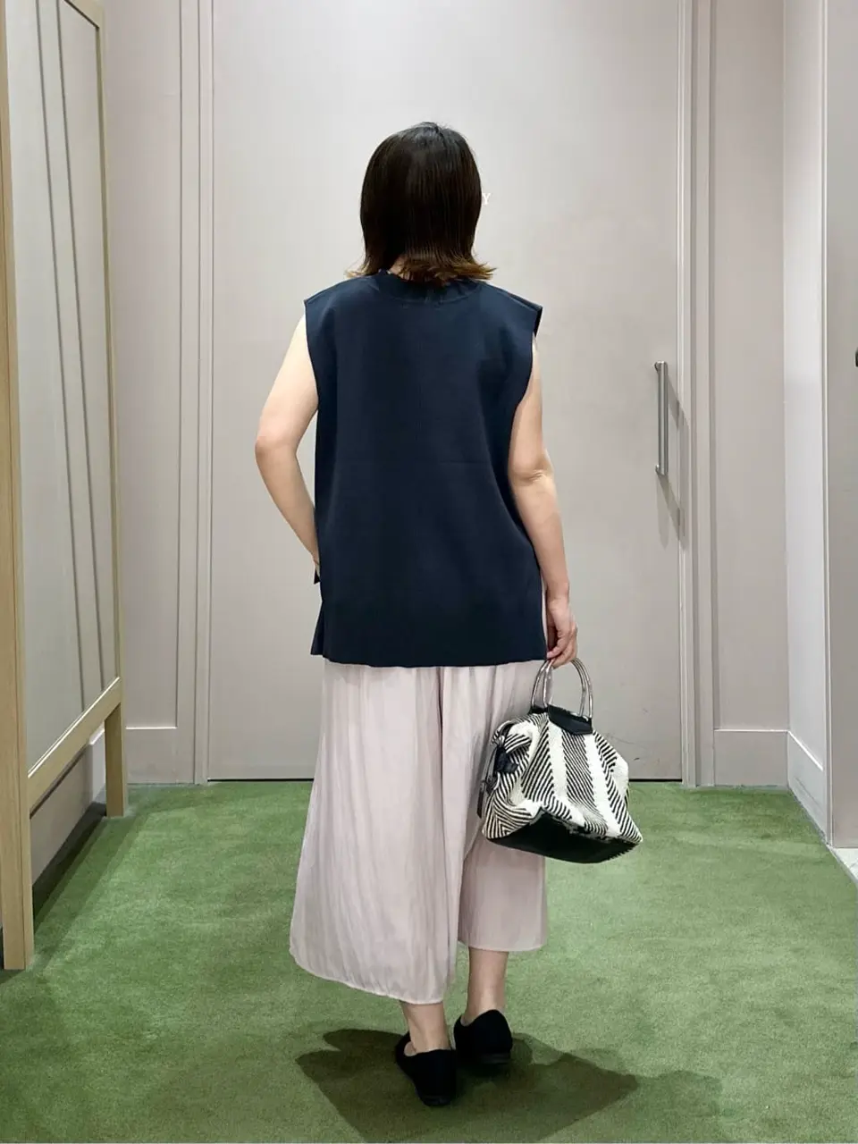 ANY フジコ コーディネート画像