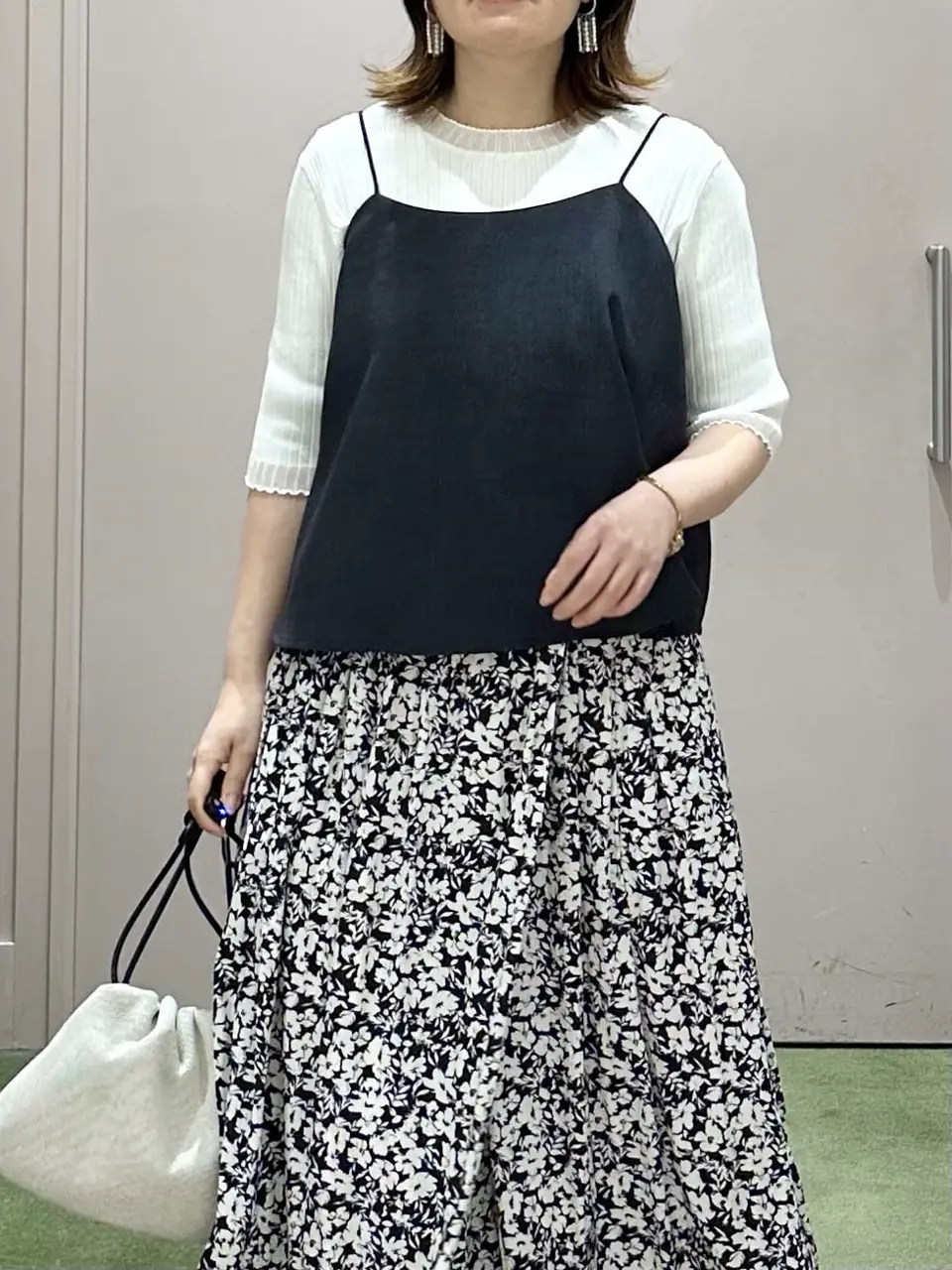 ANY フジコ コーディネート画像