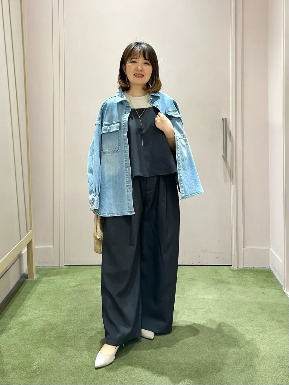 ANY フジコ コーディネート画像