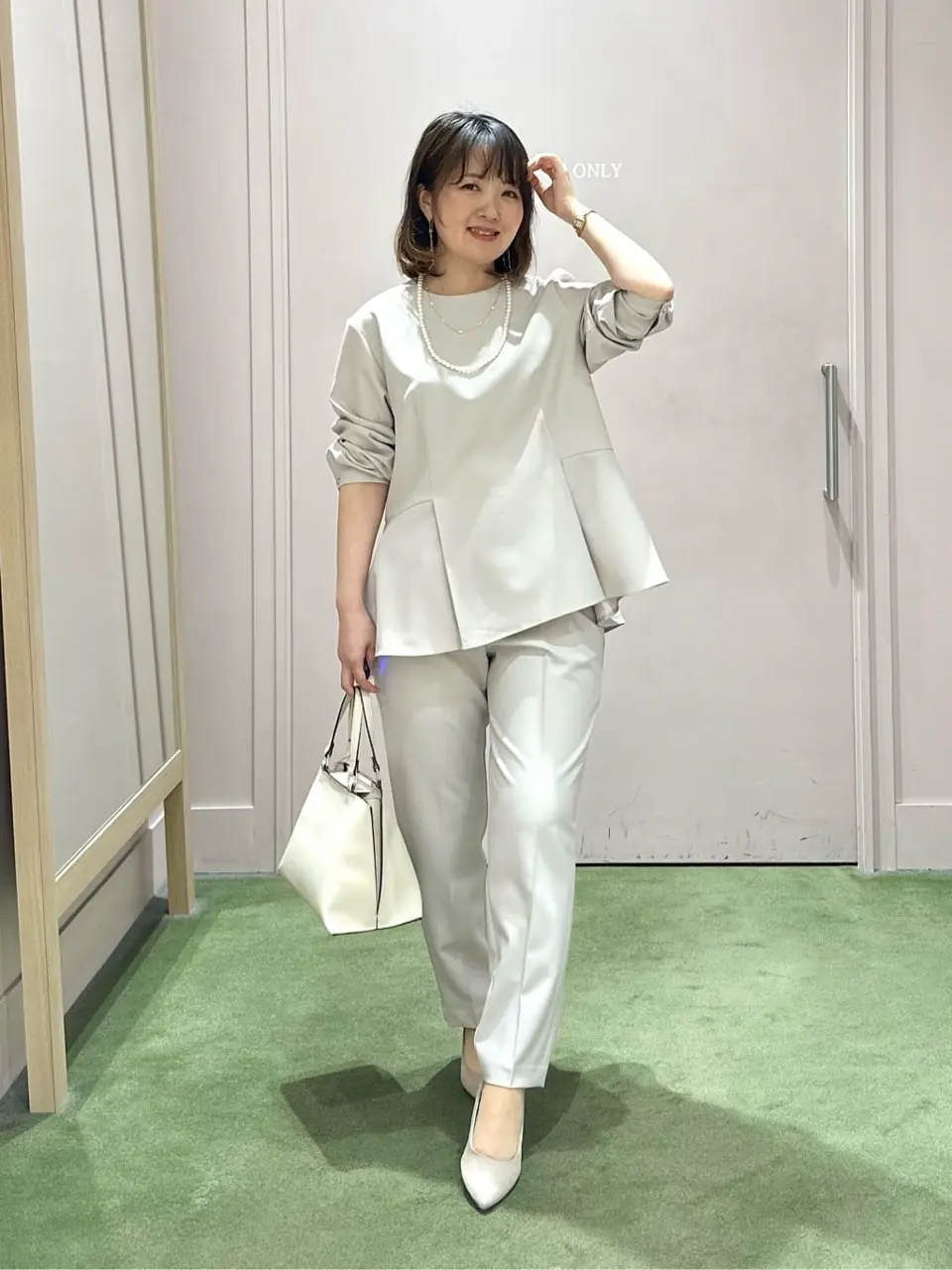 ANY フジコ コーディネート画像