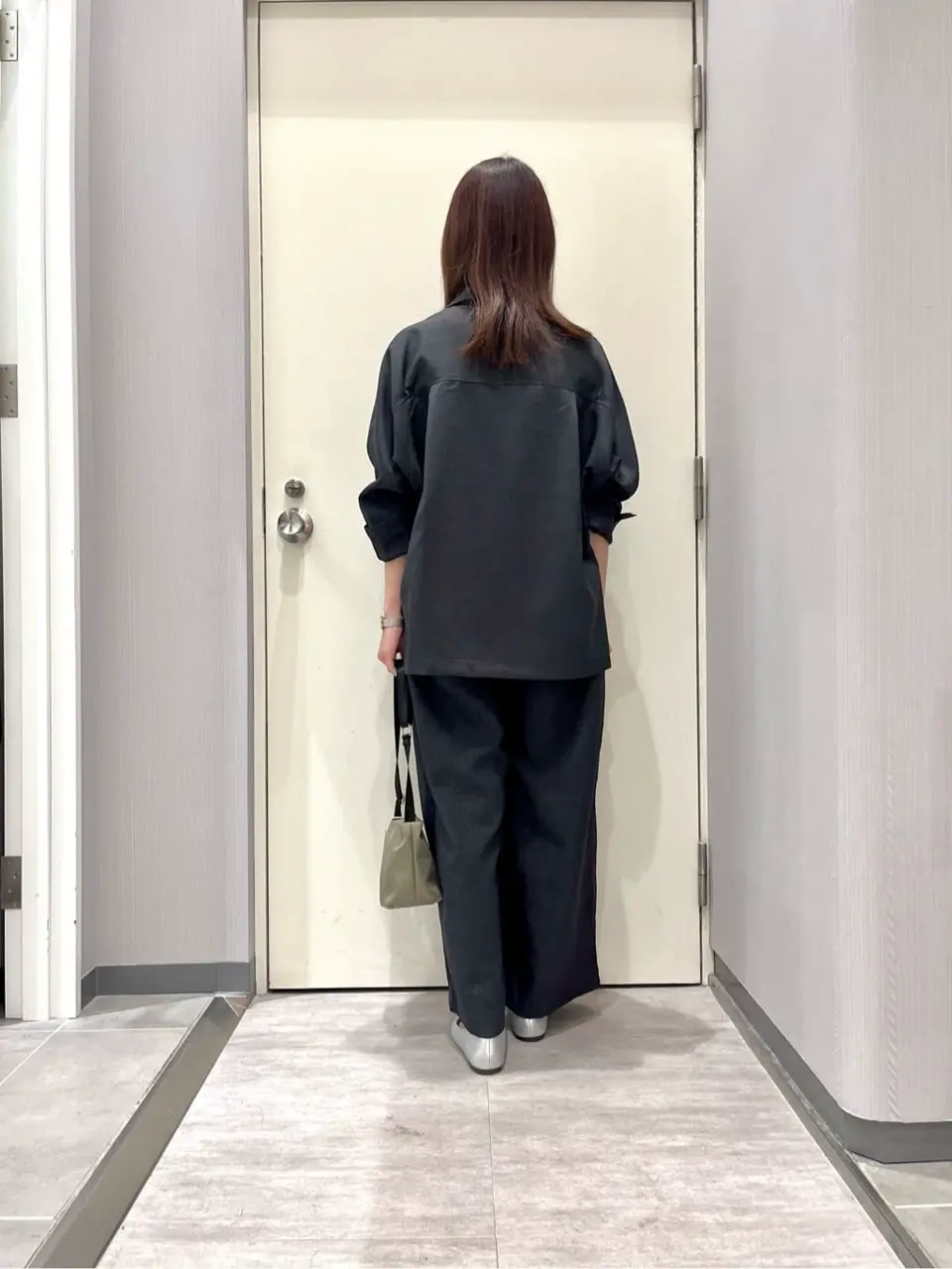 ANY 金井 コーディネート画像