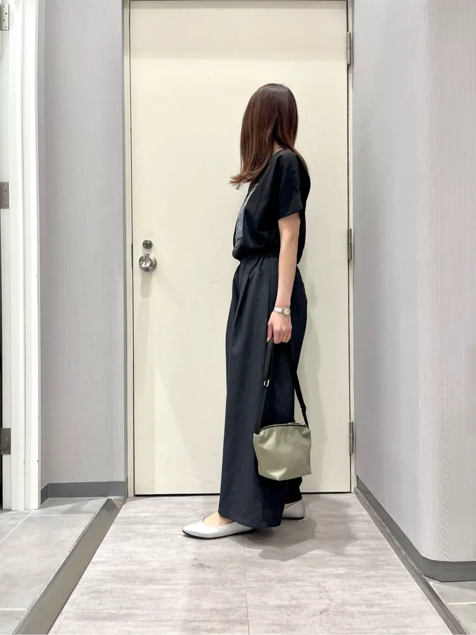 ANY 金井 コーディネート画像