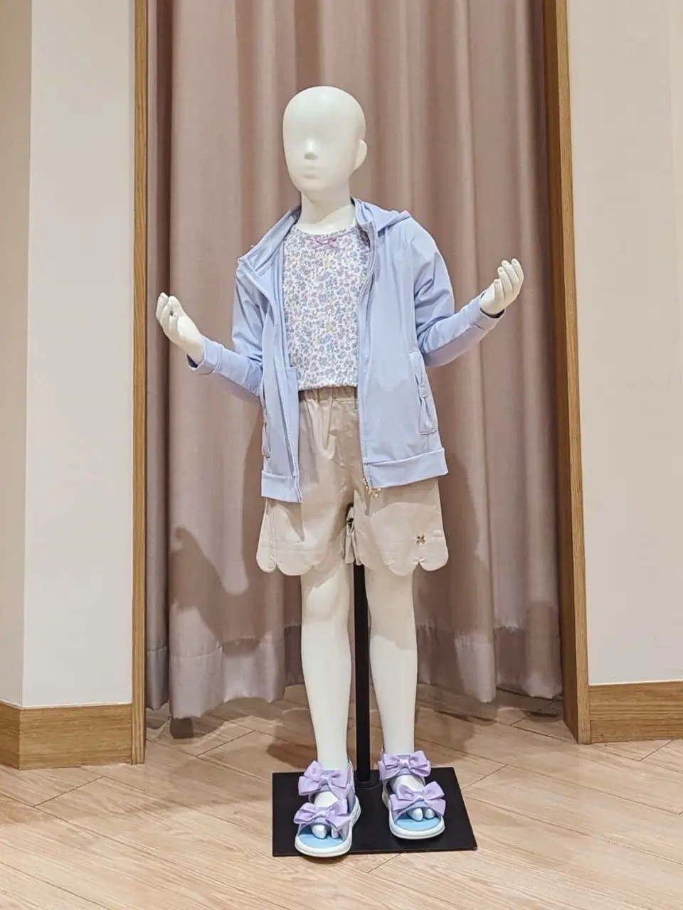 ANY 奥原 コーディネート画像