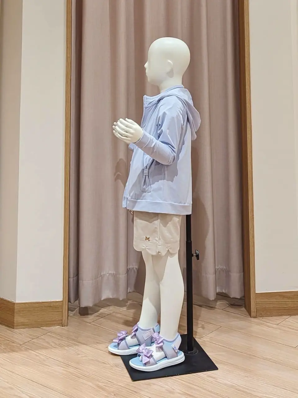 ANY 奥原 コーディネート画像